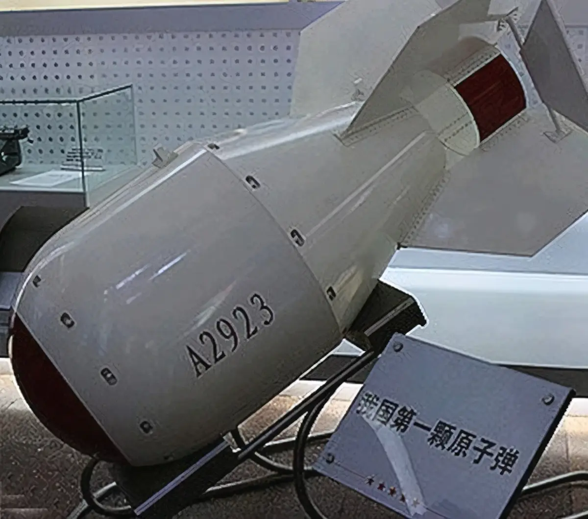 为什么说钴弹是末日武器？它真的可以消灭全人类吗...
