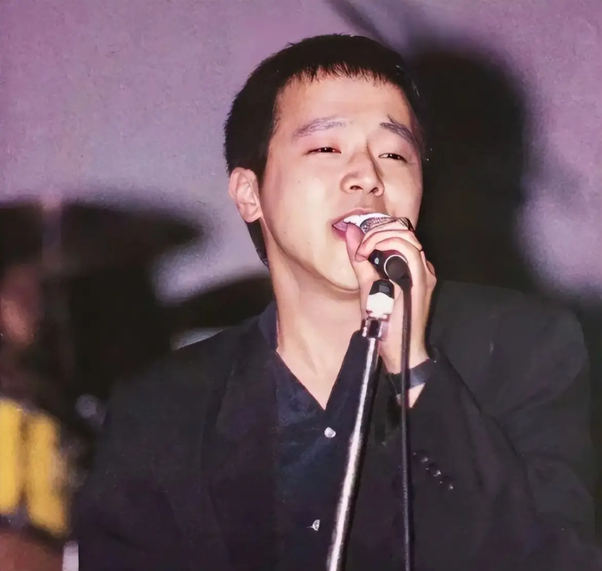 窦唯现在还能唱吗 王菲谢霆锋感情现状如何