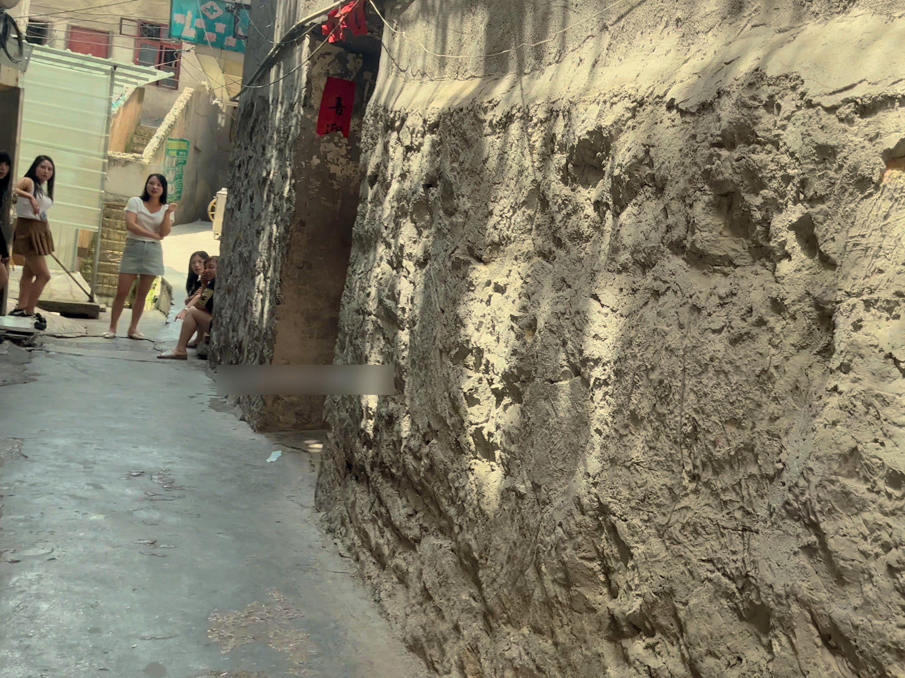 最新数据显示,马山小巷子怎么逛最地道?实测推荐路线与隐藏玩法