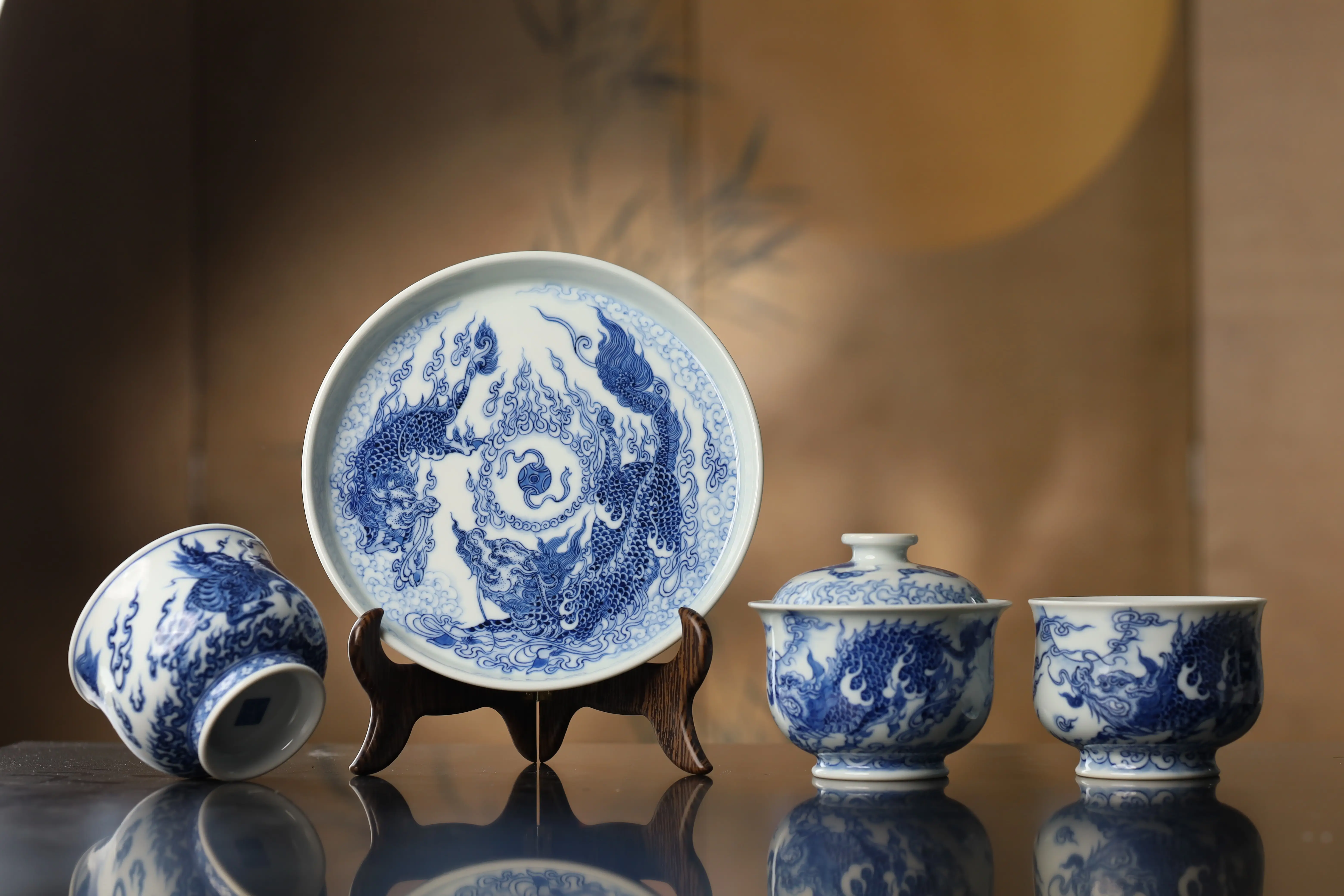 从长江到茶杯：武汉茶友网站如何重构当代饮茶社交版图