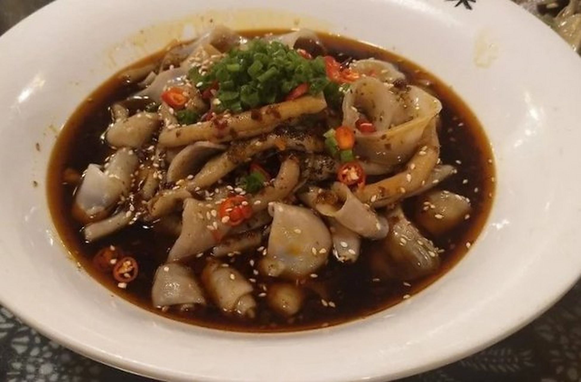 鸭肠怎么做又脆又嫩 白斩鸡酸辣鸡杂烹饪技巧