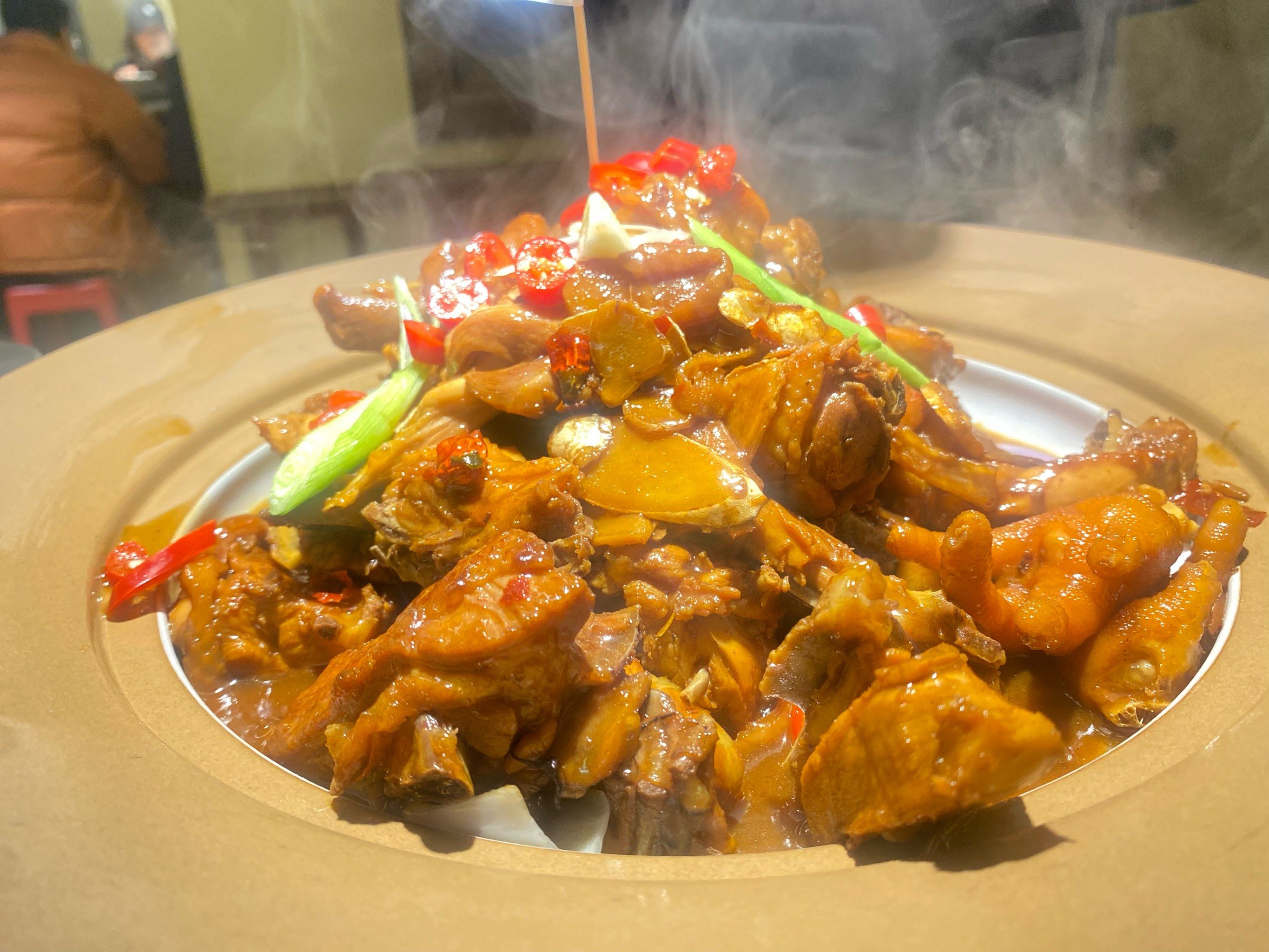 姜汁热窝鸡正宗做法 川菜热窝鸡怎么做好吃