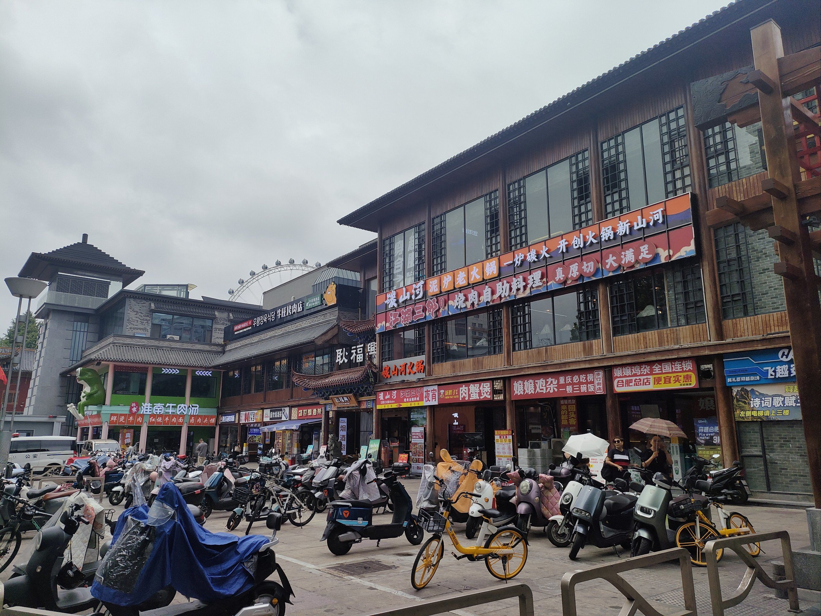 长沙玉兰路为什么被称为'批一条街'?