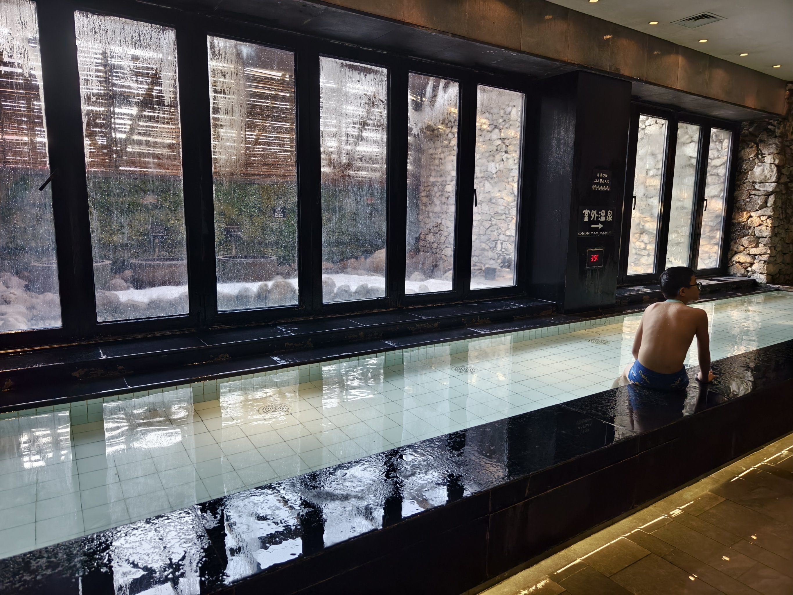 重磅爆料：洗浴会说“带毛巾”是什么意思及桑拿洗浴行业暗语揭秘，2025年专业避坑与自备全攻略