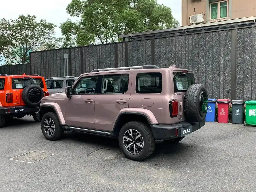 花300元吃遍整条街？揭秘快餐二维码背后的流量博弈