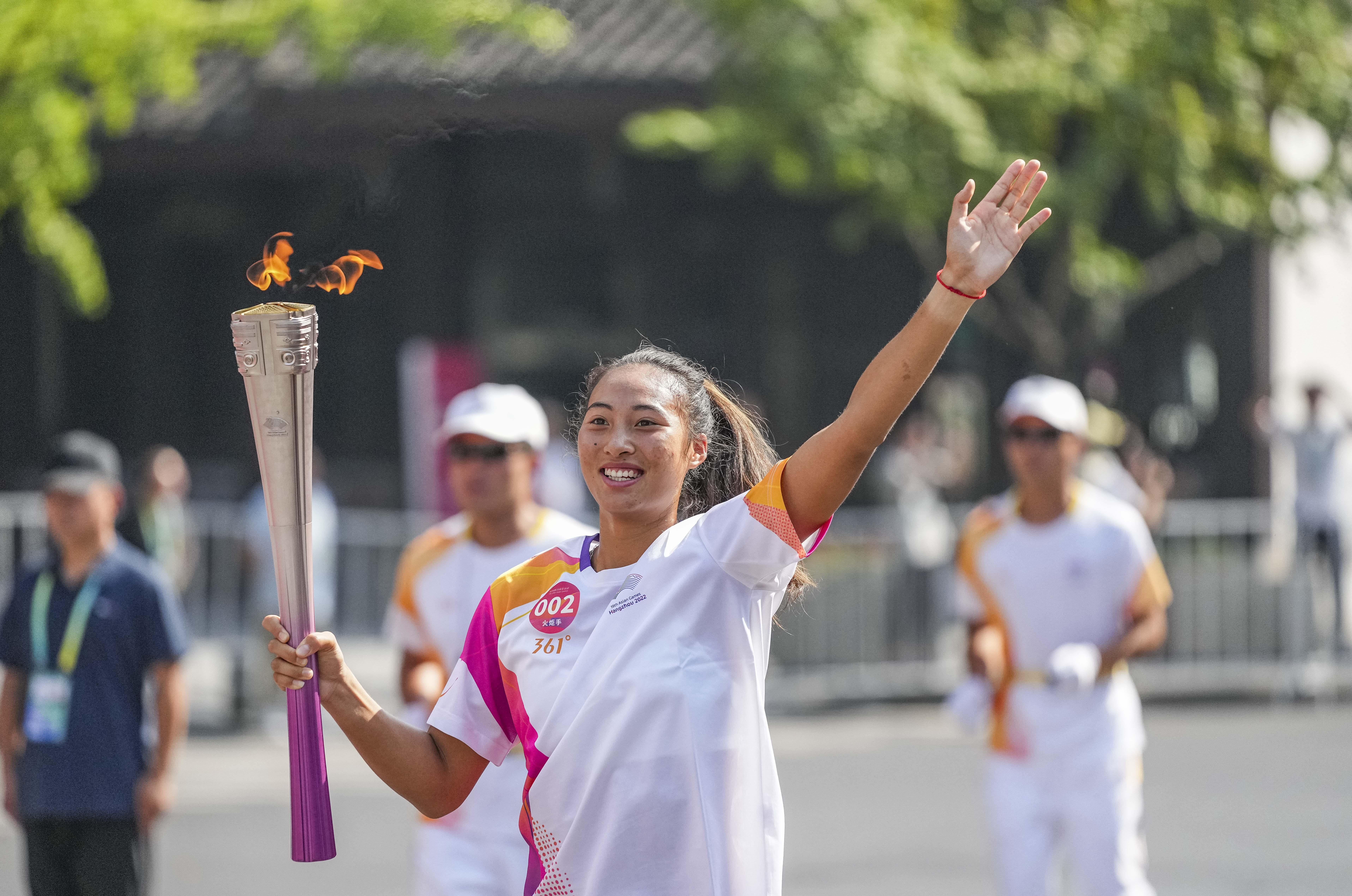 火炬象征意义 哲理与鸡汤区别 德育渗透方法