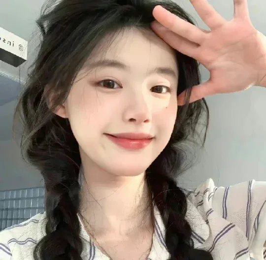 吴忠万达公寓女微信怎么玩转?