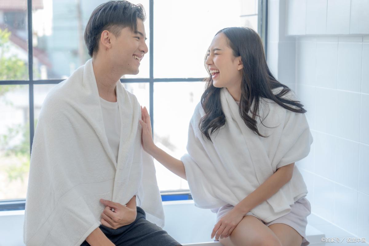 “近水楼台先得月”的心理原因...