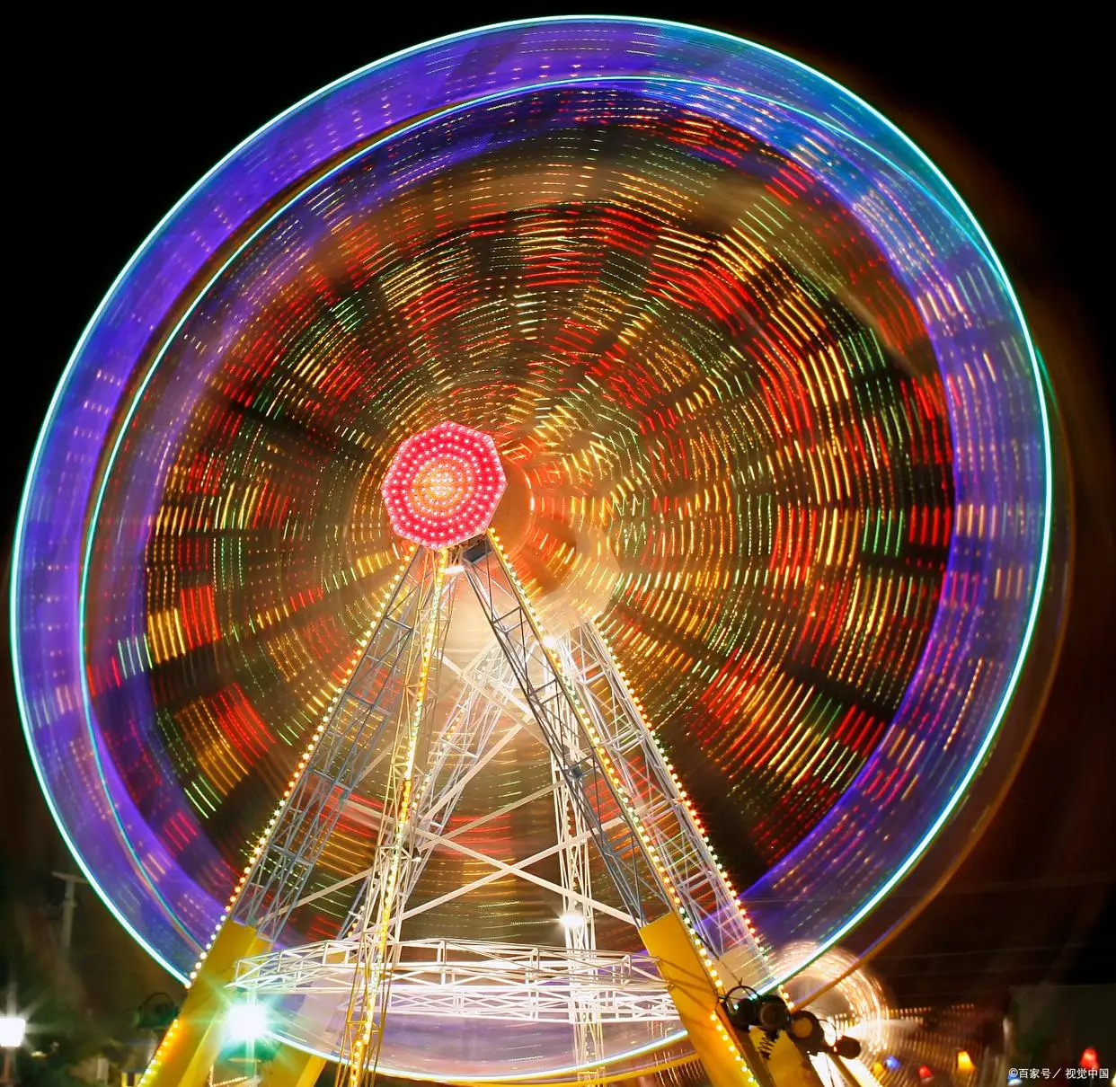 摩天轮最大中文社区为何成为热点讨论焦点摩天轮之美及寓意盘点摩天轮排名和传说揭秘