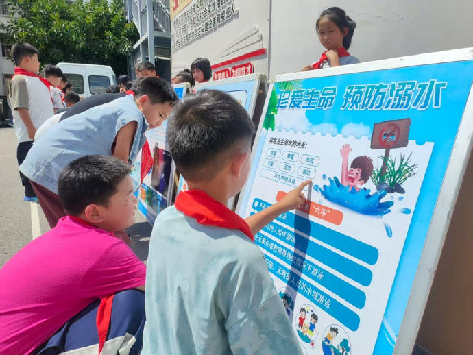 听力受损比你想的容易，而且只需要一瞬间？...