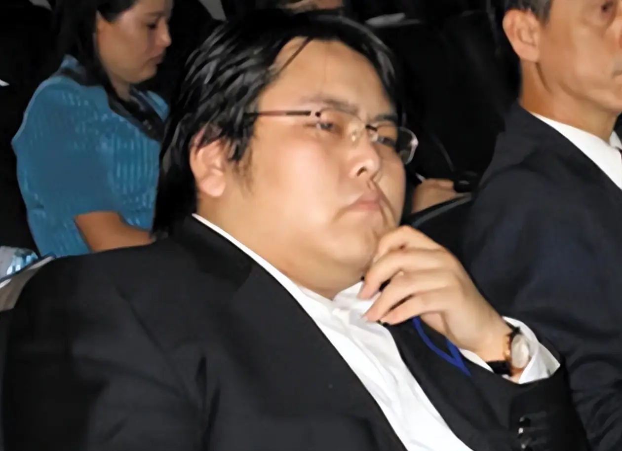 中国最惨富二代李兆会 败光百亿家产如今怎样
