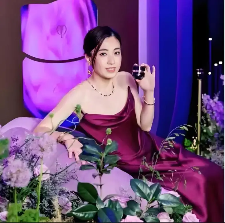 富婆对白精油SPA究竟是什么？