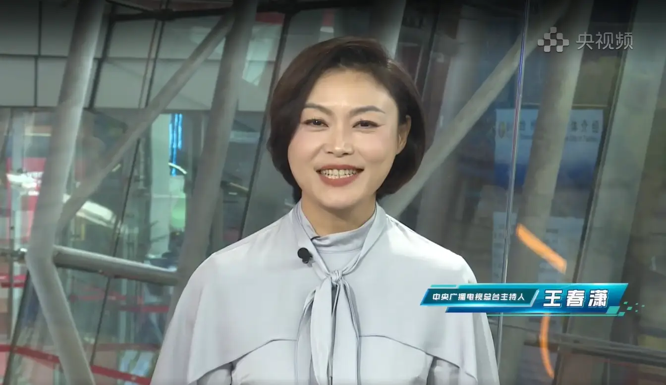 央视24小时新美女主播是谁 女性二十四小时眼跳吉凶预兆解析