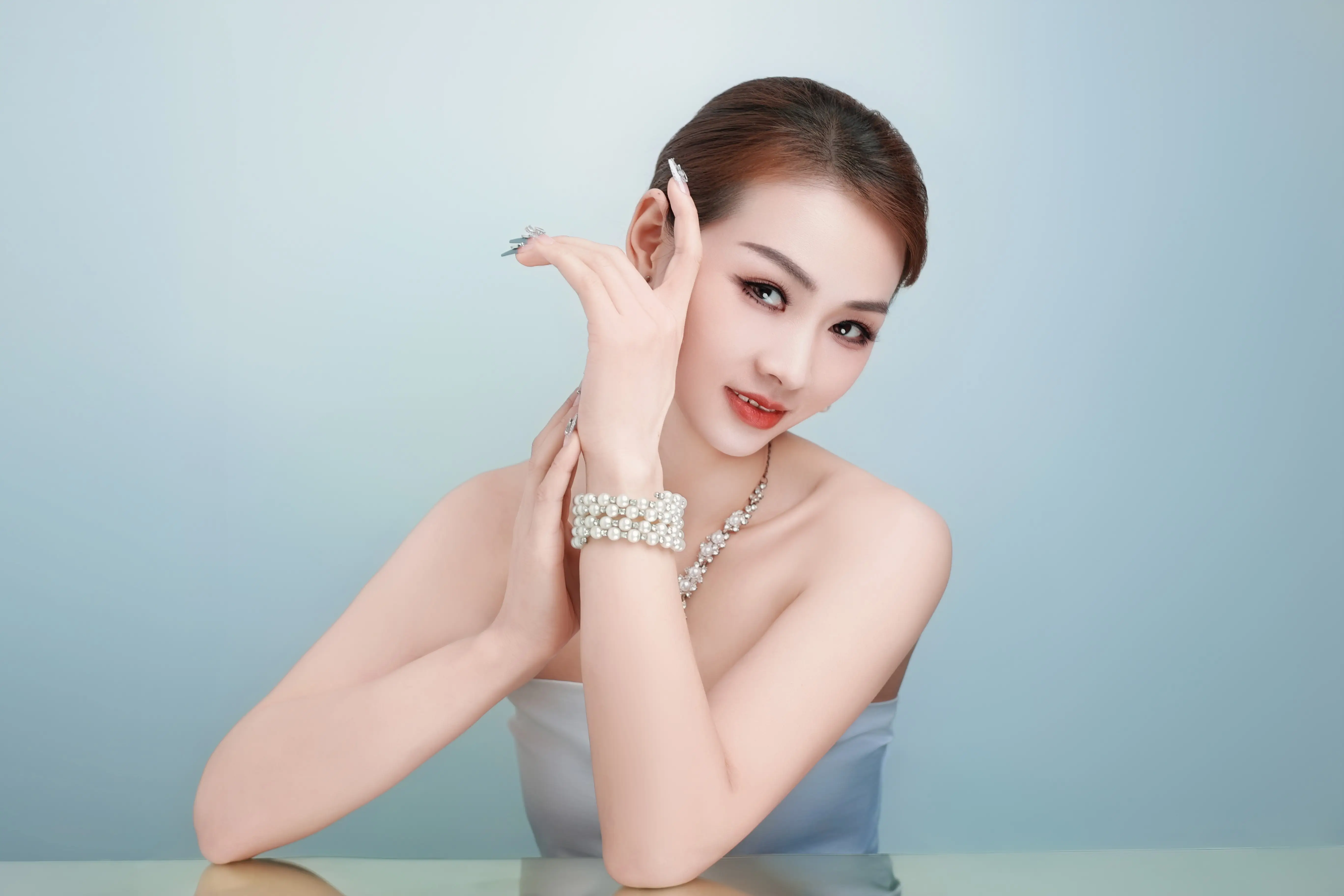 真相揭晓！高端外围模特预约：如何找到靠谱服务与真实体验分享