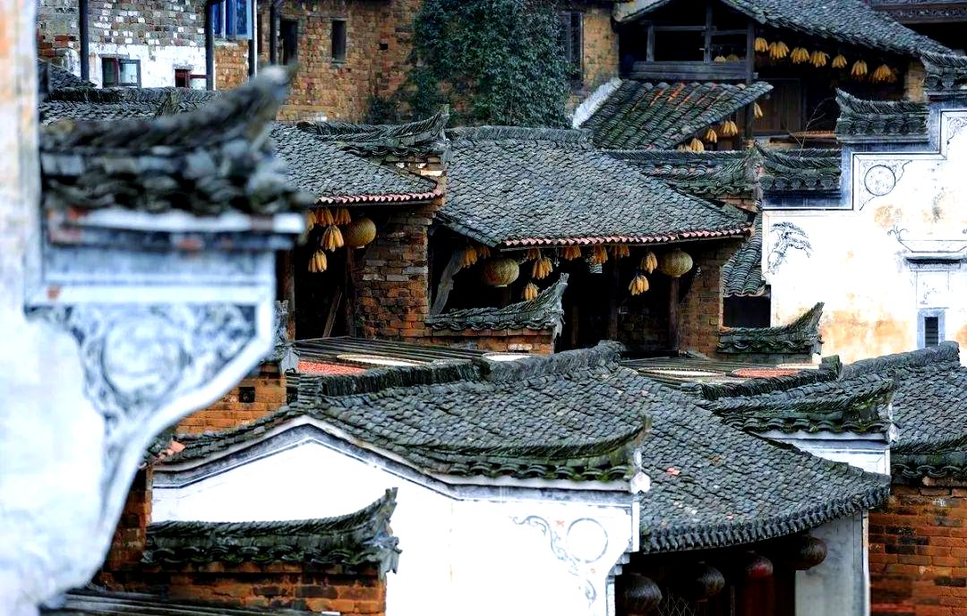 拉萨学生出来卖淫一般在哪里知道的