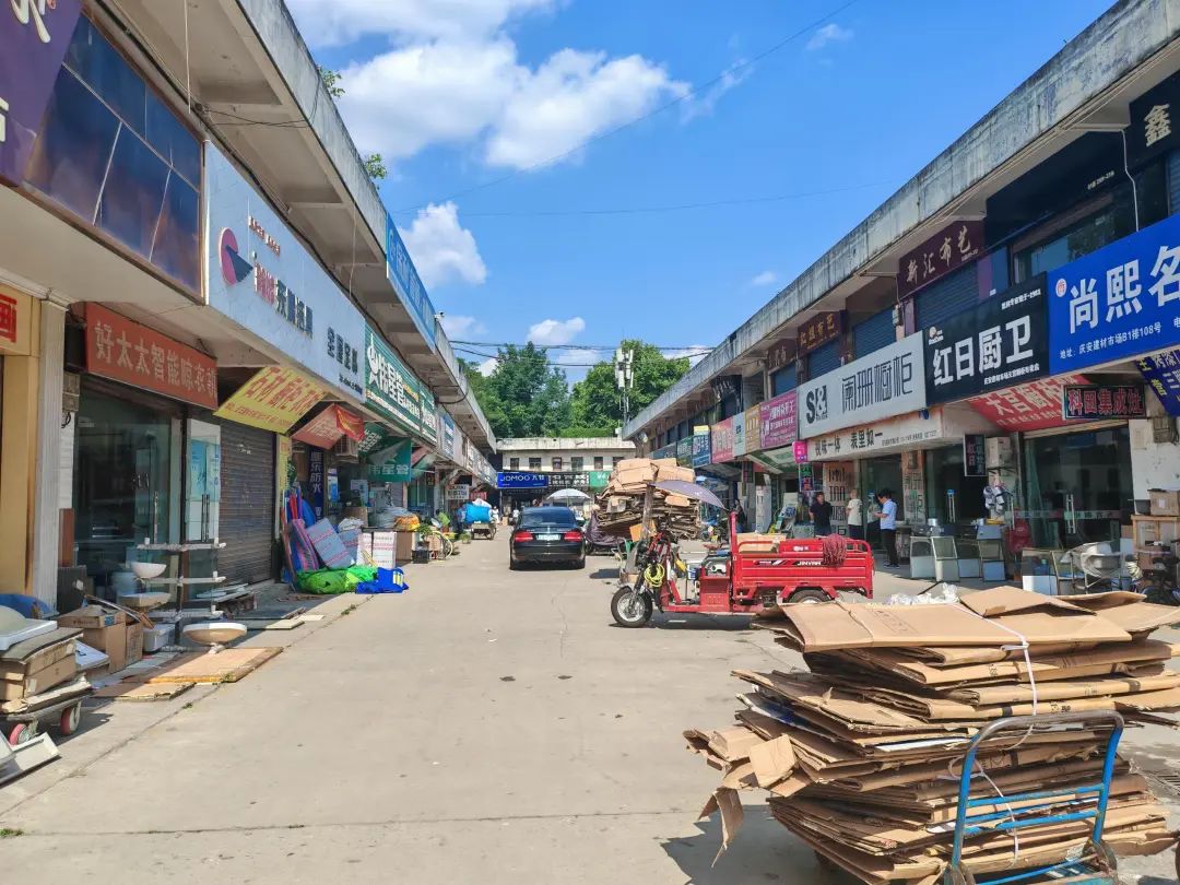 双鸭山同城上门泡约联系方式详解与相关服务指南