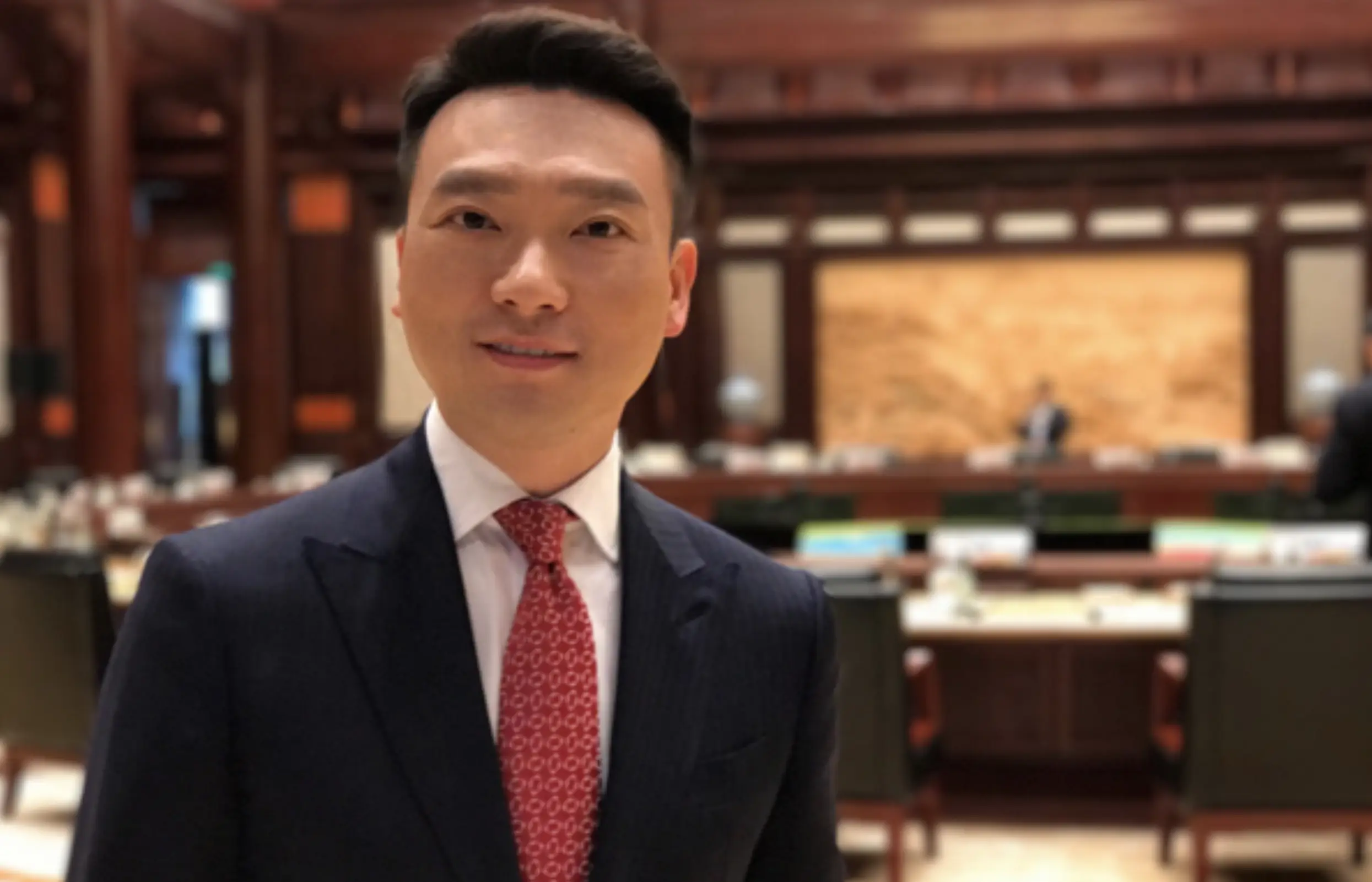 康辉:让《新闻联播》接地气的段子手...