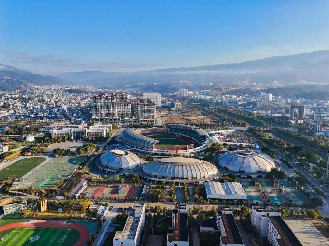 临沧现在怎么在大学门口约