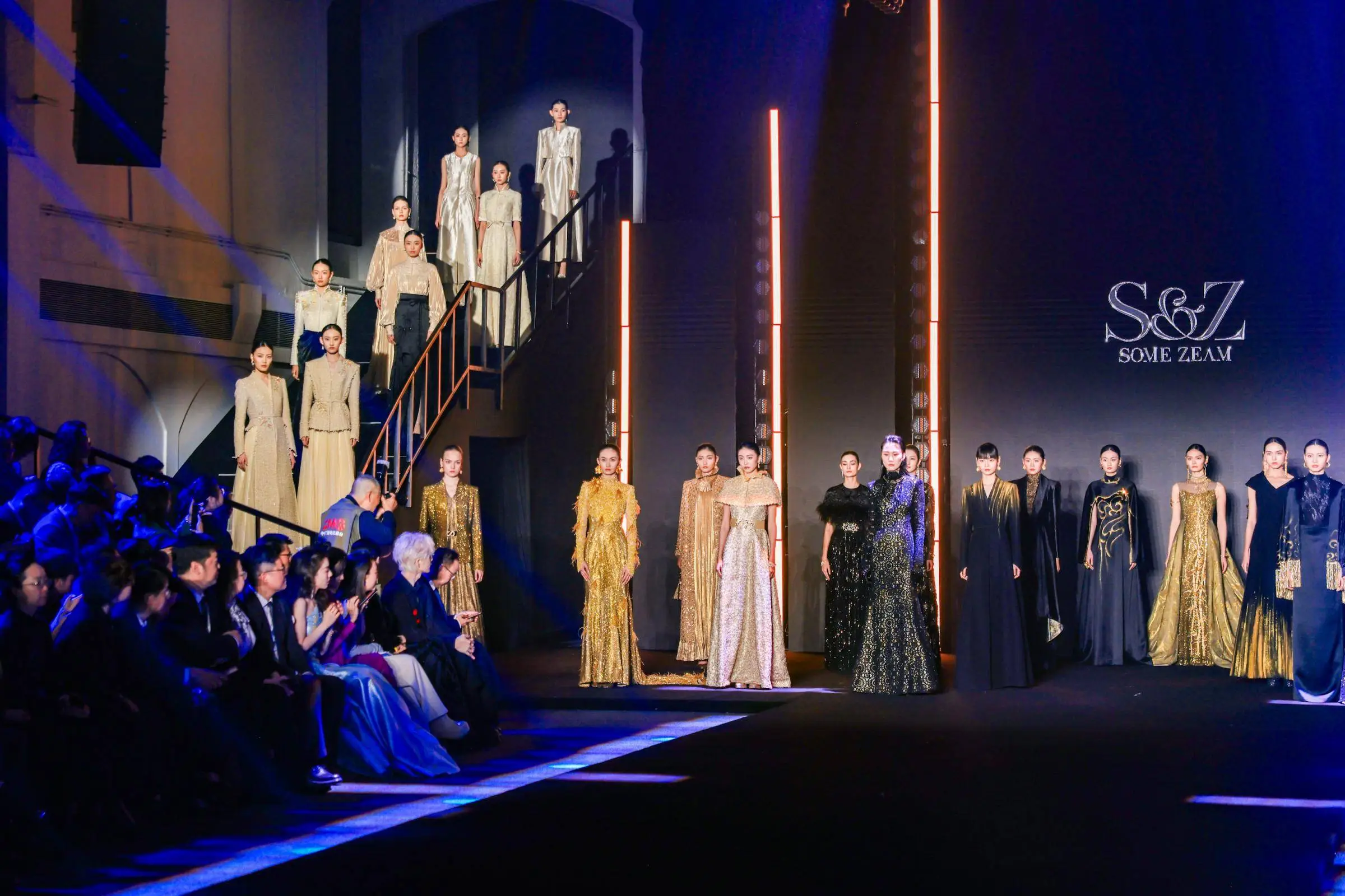 安国网上预约高端模特：详细解析模特行业全貌