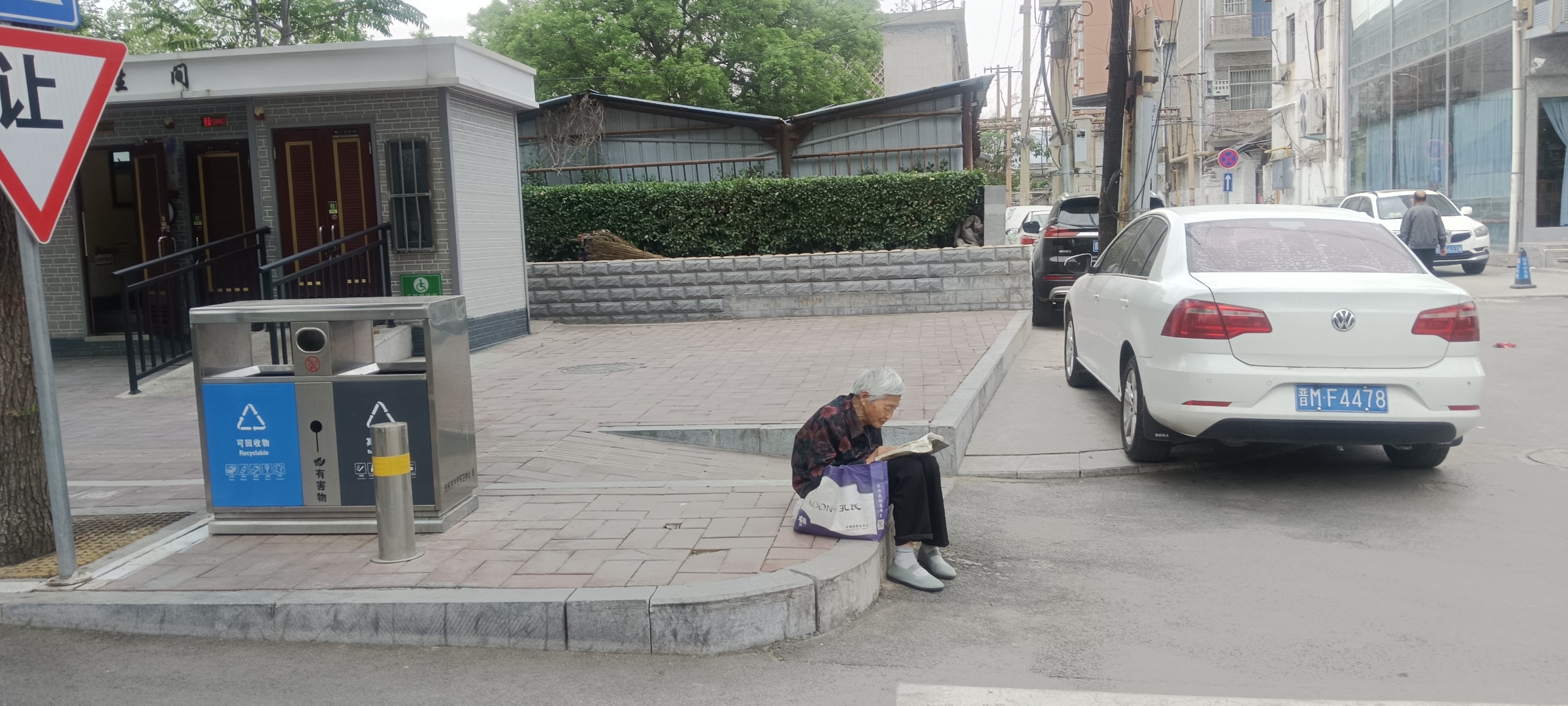 “一分钱”变“一元钱”，经典儿歌改得有没有道理?...